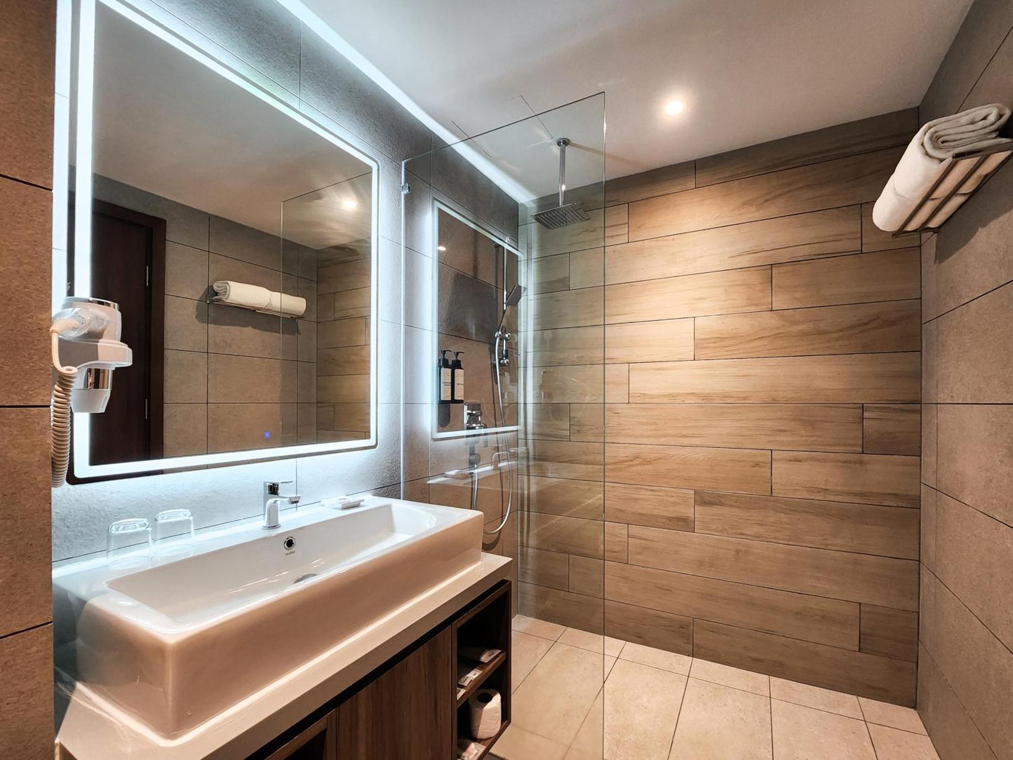 Fox Hotel Glenmarie Shah Alam Bagian luar foto
